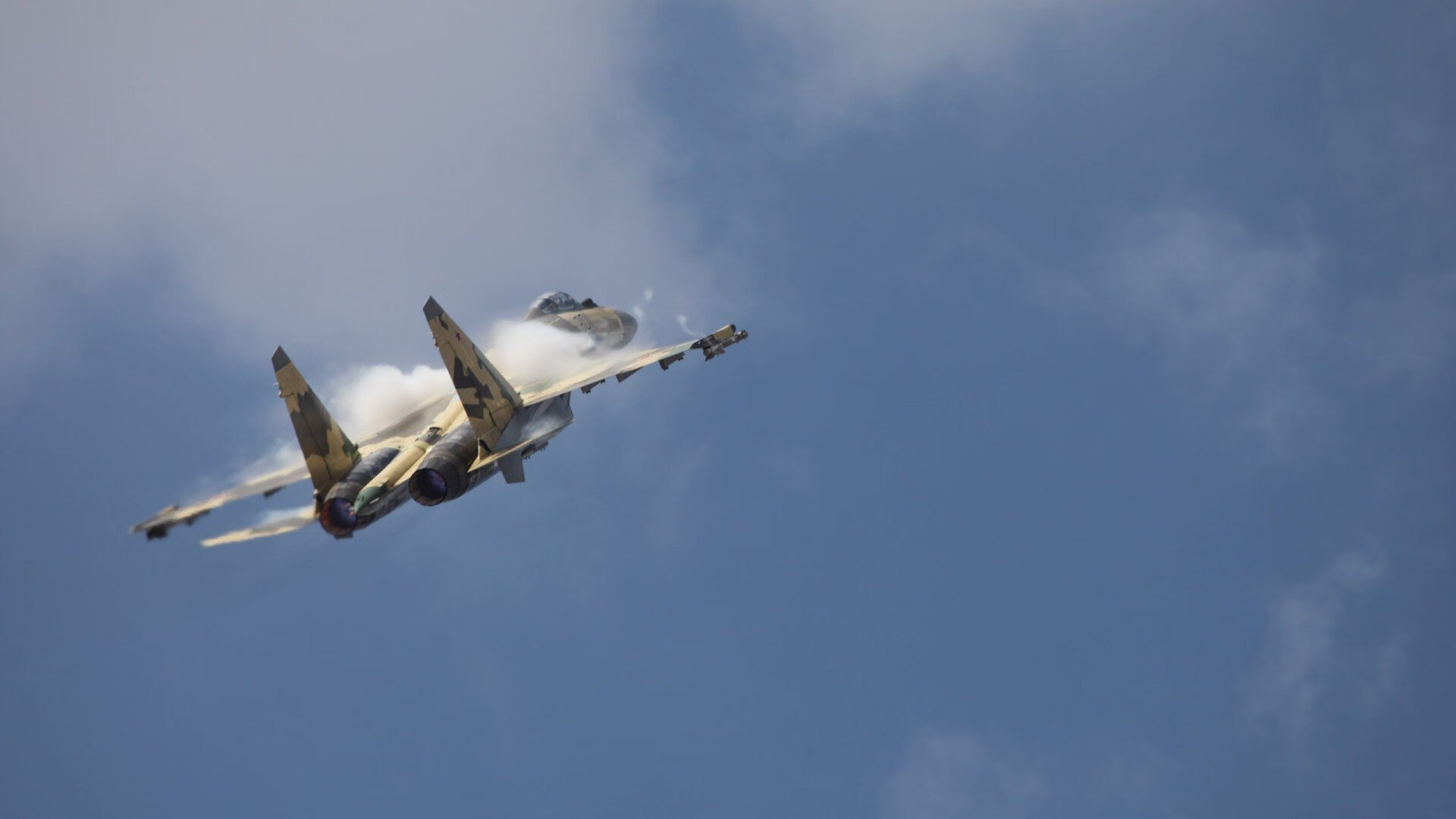 爱游戏品牌互动-欧冠中最“冷门”的球队，难以预料的黑马奇迹，欧冠最大冷门