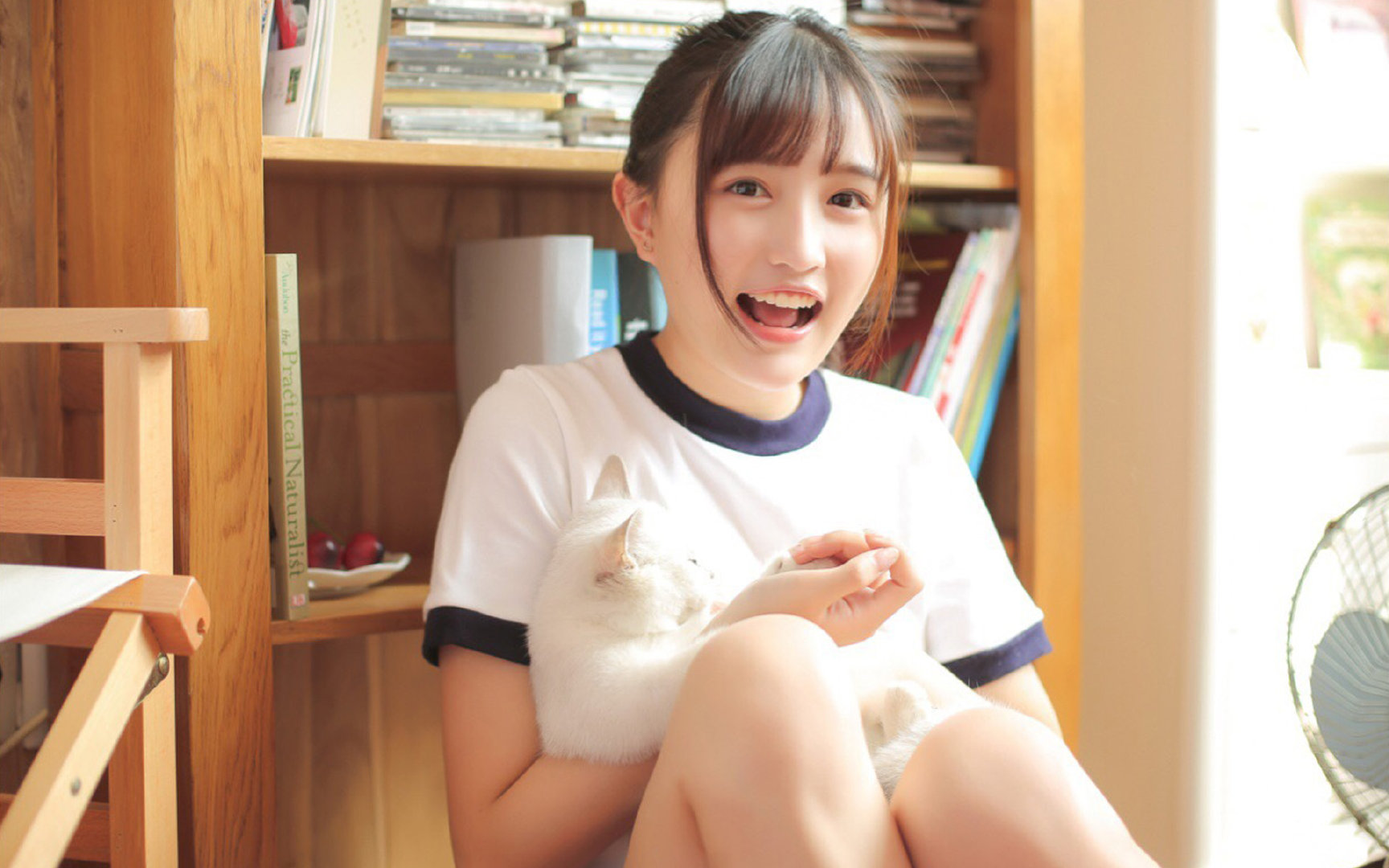 爱游戏体育-热刺在欧联杯中夺得冠军，结束17年无冠历史，热刺队2020欧冠成绩